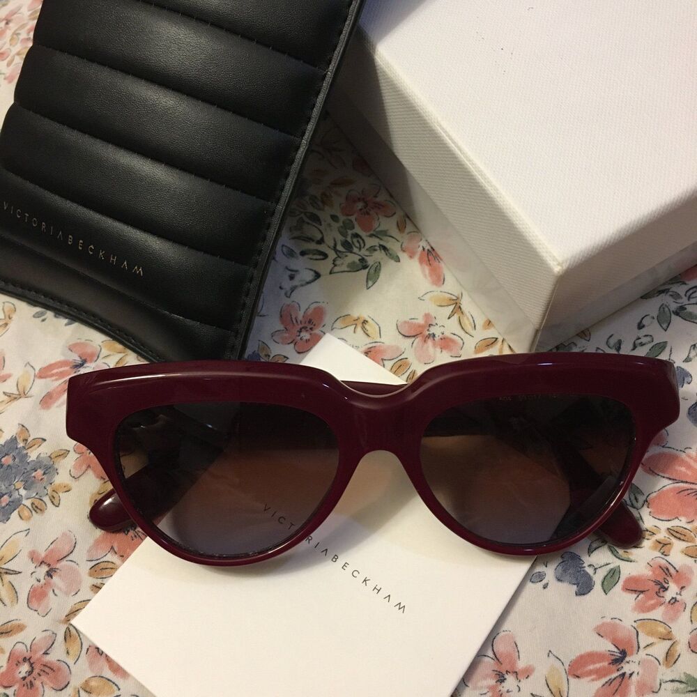 Victoria Beckham Sunglasses VB602S 53 17 145 new in box with case